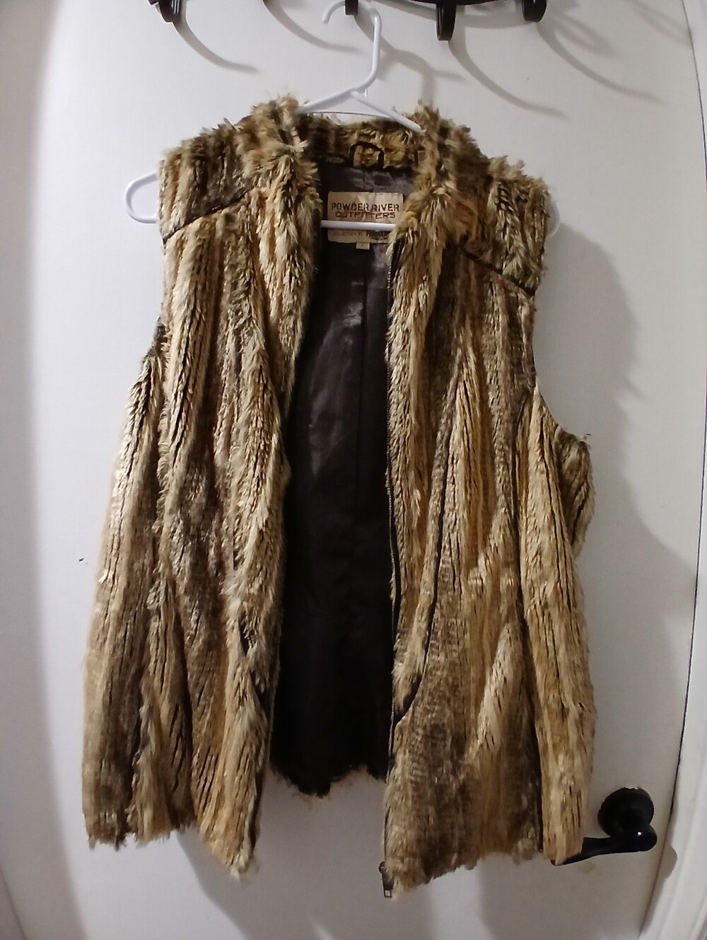 Women's Faux Fur Vest - Tan/Brown